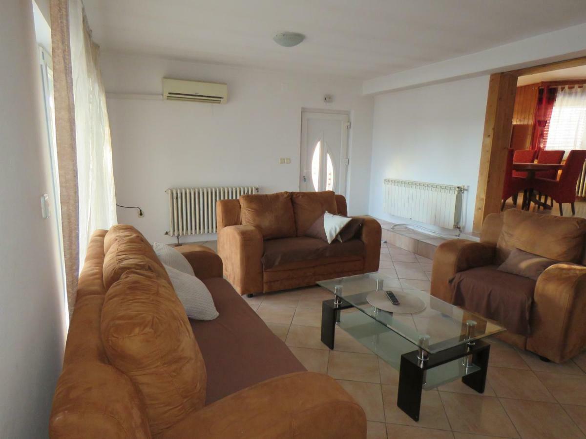 Guesthouse Dila Galovac (Zadar) Exterior foto